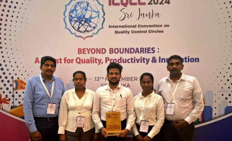 ජාතික හා ජාත්‍යන්තර තලයේ තත්ත්ව සම්මේලන දෙකකදී රන් සම්මාන.